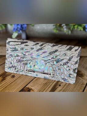Brahmin Obsession Ady Wallet NWT ~ Animal Print Leopard Iridescent ~~ FIRM $